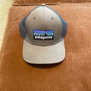 Patagonia trucker hat.